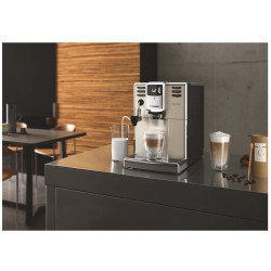 Machine espresso Super Automatique Saeco Incanto