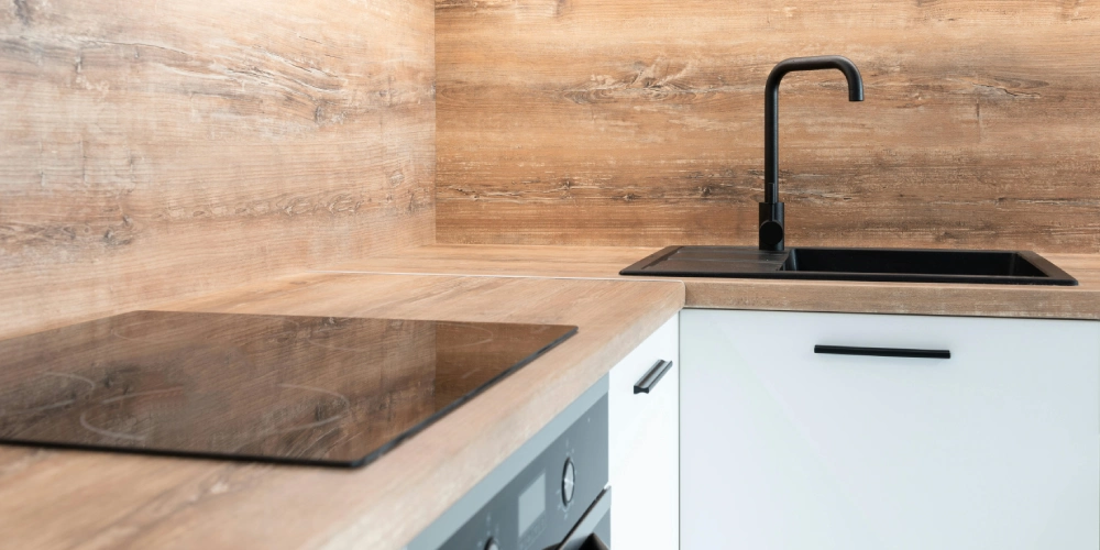 Cuisine saine : le guide pour un plan de travail et des surfaces impeccables